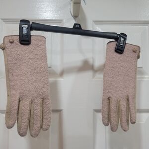 Stylish Tan/Cream Women Gloves with Touchscreen Tip